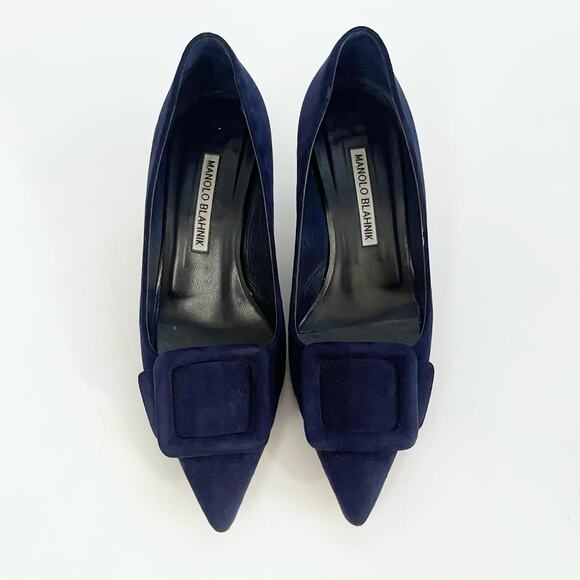 Manolo Blahnik Maysale Navy Blue Suede Buckle Pointed Toe Kitten Heels IT 36 - Picture 3 of 11